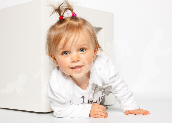 2011, Baybone Kassel, DM Highres, Ersteller 103, Kinderschritte, Set1