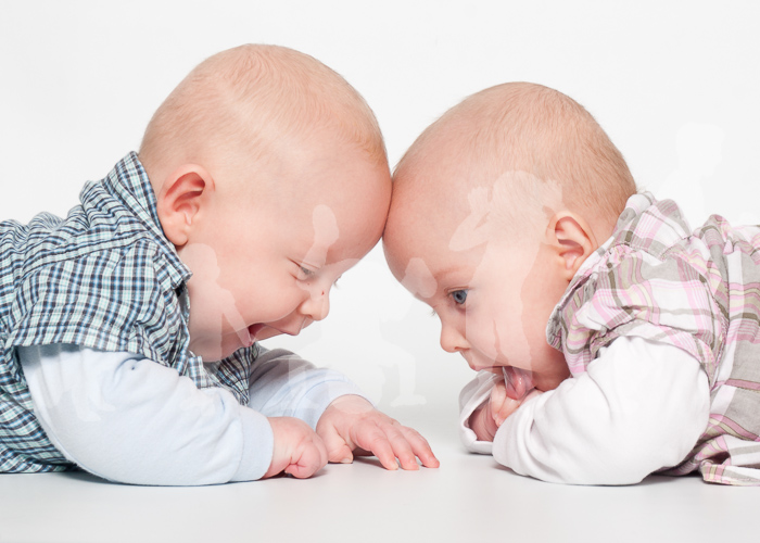 Ersteller 106, Kinderschritte, set7